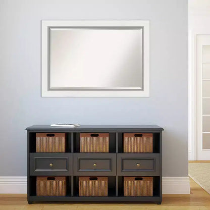 Specchio da parete con cornice in EVA bianca 42"x30" argento, vetro bisellato, montaggio a parete, nessun assemblaggio