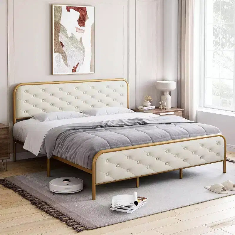 Letto Matrimoniale King Size con Struttura in Velluto - Testiera Curva Capitonnè, Base in Metallo Dorato