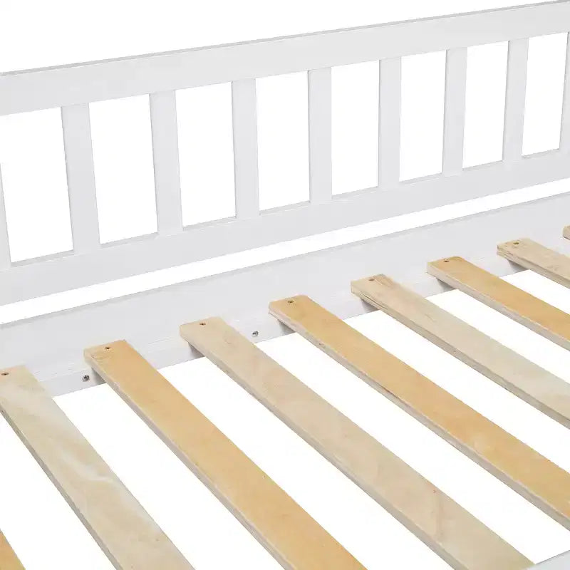 Letto a castello singolo sopra una piazza e mezza con scivolo e scale contenitore, design a casetta, pino e MDF, età 6+