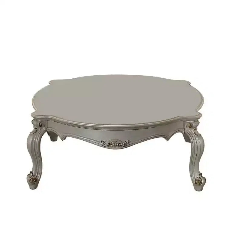Tavolino da caffè Picardy, 54", bianco perla antico, gambe curve decorate in legno composito
